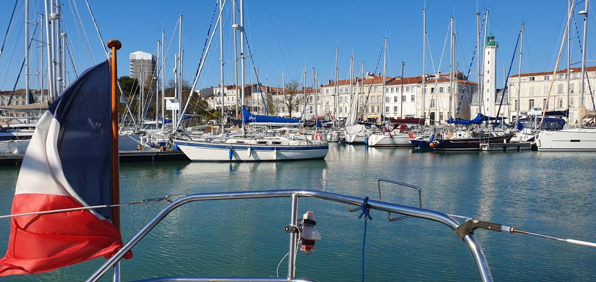 Coriandre 2 - Dormir Sur Un Grand Voilier 9 Personnes By Nuits Au Port ラ・ロシェル エクステリア 写真