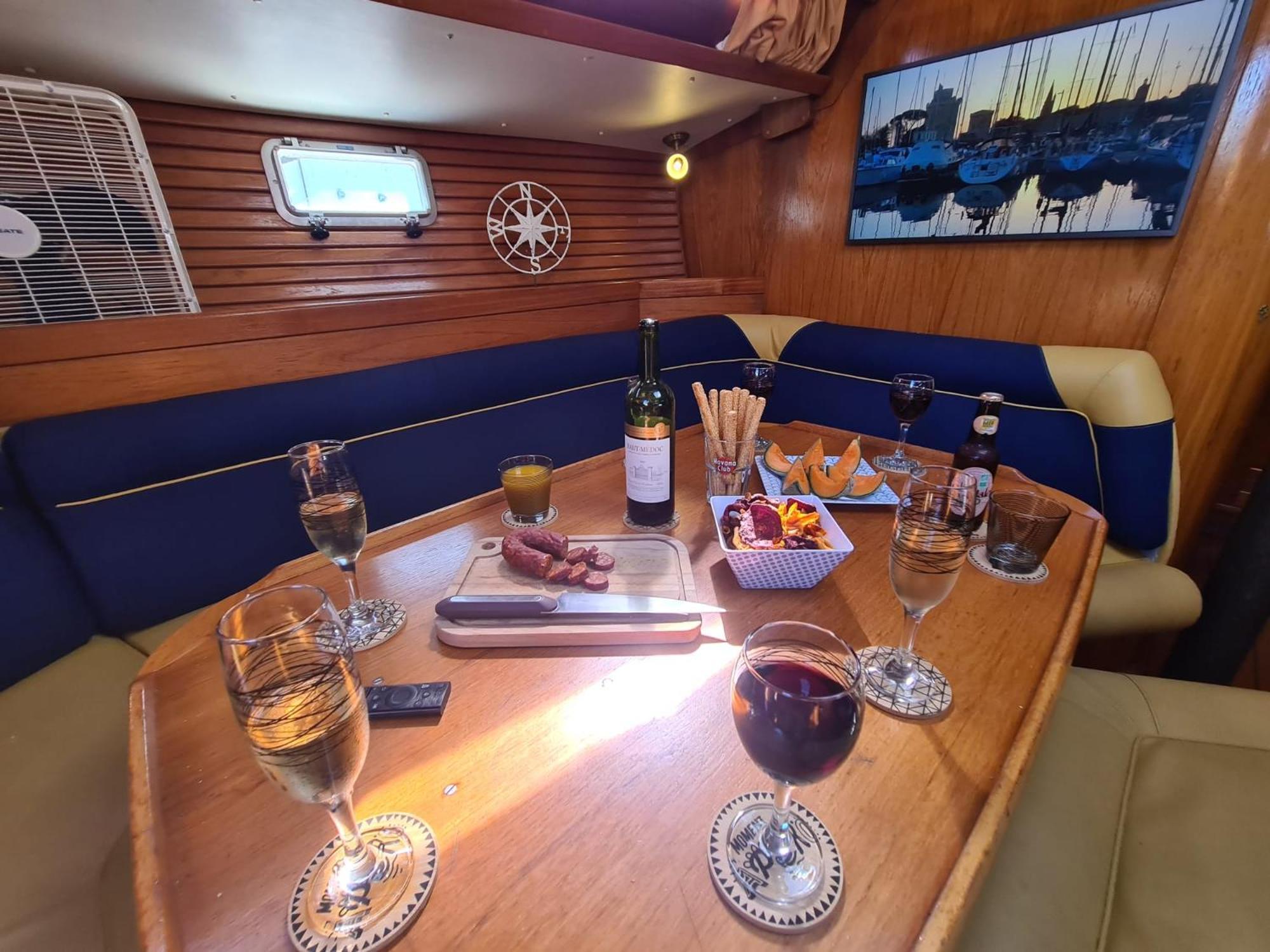 Coriandre 2 - Dormir Sur Un Grand Voilier 9 Personnes By Nuits Au Port ラ・ロシェル エクステリア 写真